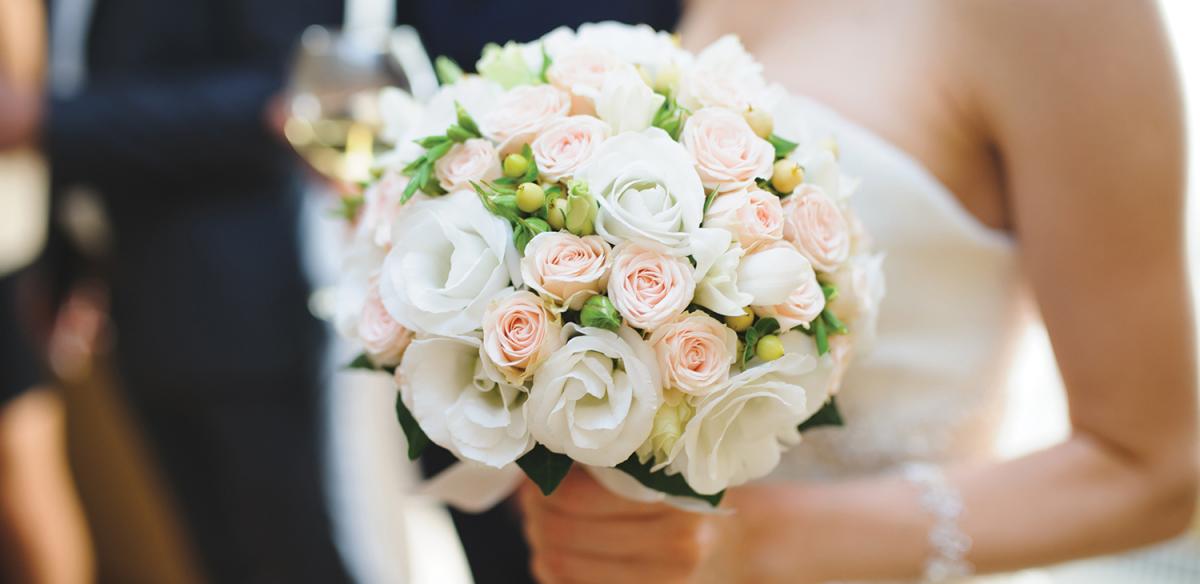 Denny's Offering Free Weddings At Las Vegas Chapel On February 14