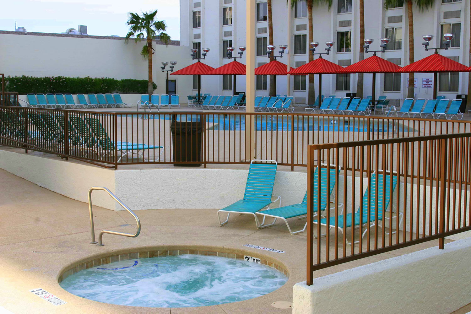 Hot Tub at Edgewater Hotel & Casino Resort